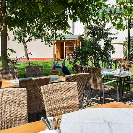 Landgasthof Roessle 3*