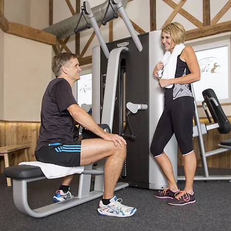 Landgasthof Roessle Hotel