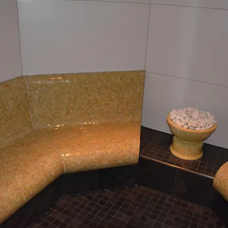 Landgasthof Roessle 3*