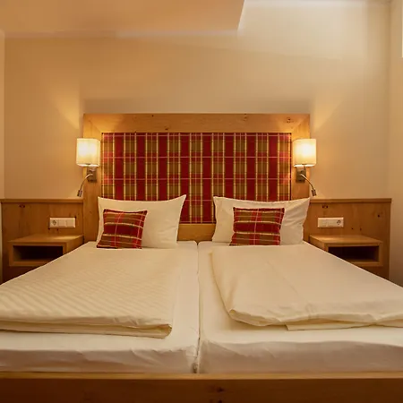 Landgasthof Roessle 3* Steinenkirch