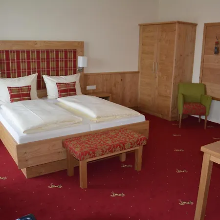 Landgasthof Roessle Hotel Steinenkirch