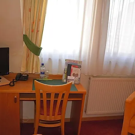 Szálloda Landgasthof Roessle Steinenkirch