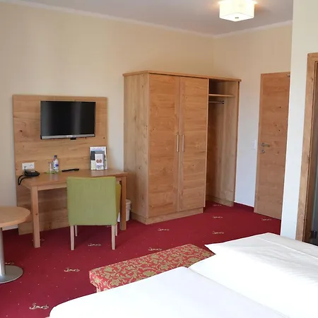 Landgasthof Roessle Hotel