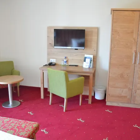 Landgasthof Roessle 3* Steinenkirch